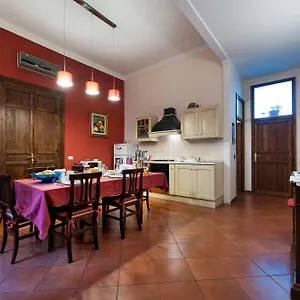 Couette-café Casa Degli Artisti, Palerme